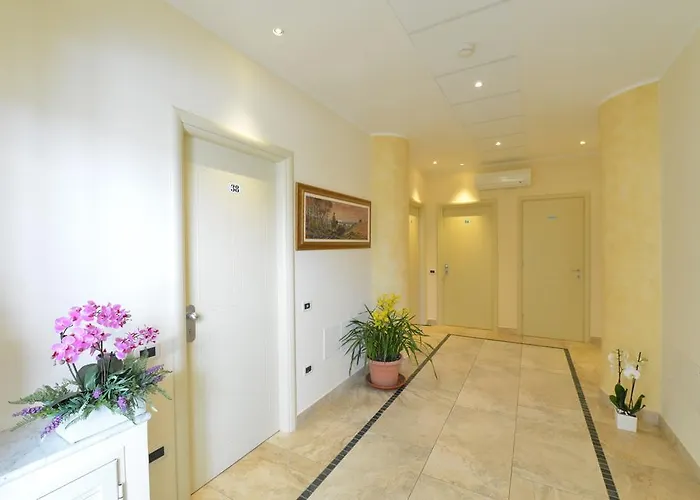 Rosignano Hotel 3*
